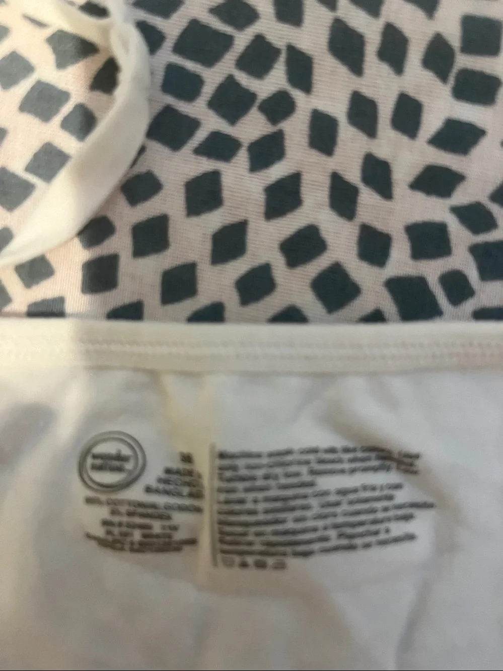 Girls Wonder Nation Seamless Bralette Bra- 2 white, 2 Nude Set of 4, size M